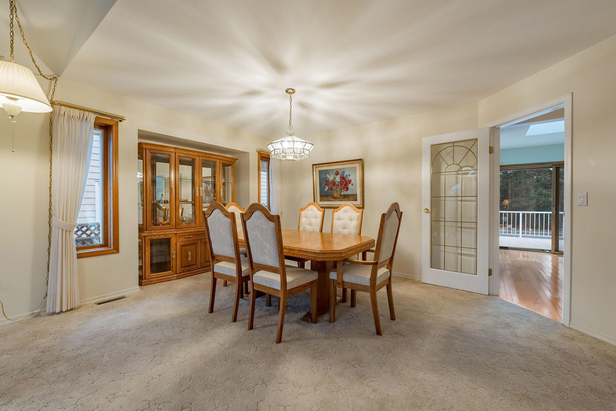 16046 10 Avenue, Surrey 14