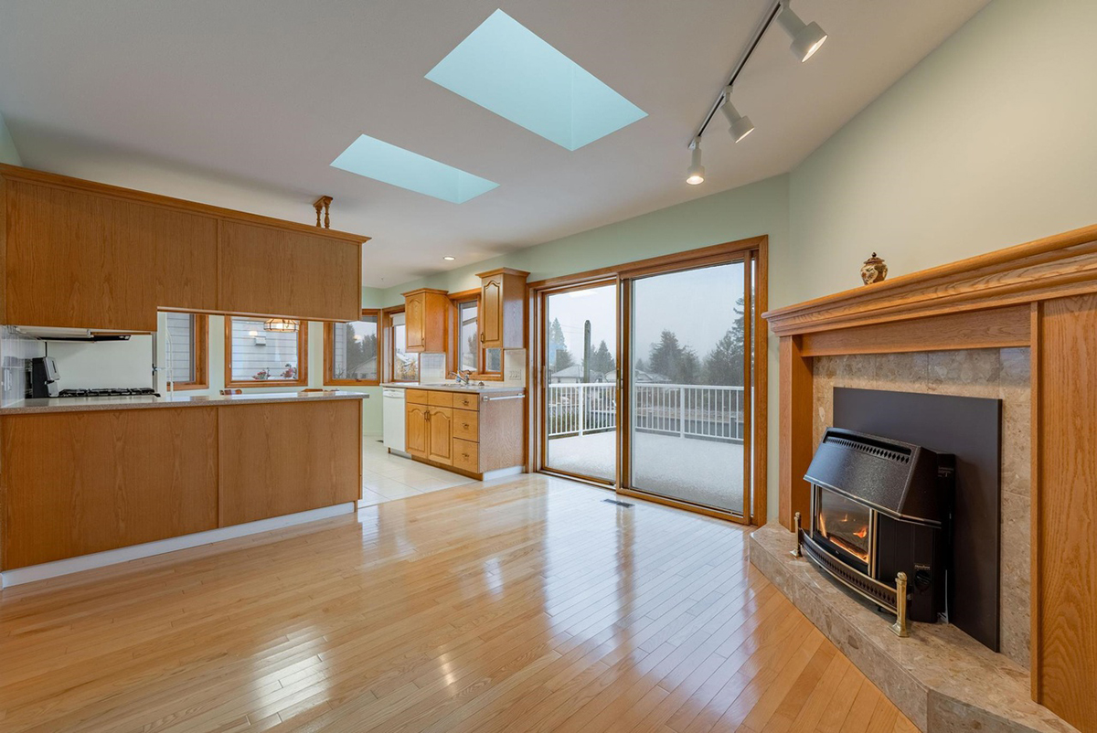 16046 10 Avenue, Surrey 20