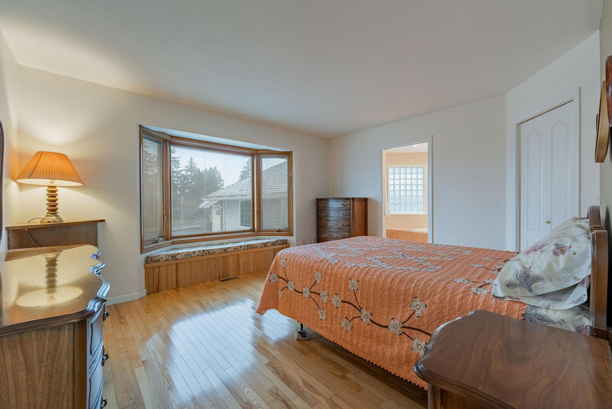 16046 10 Avenue, Surrey 21