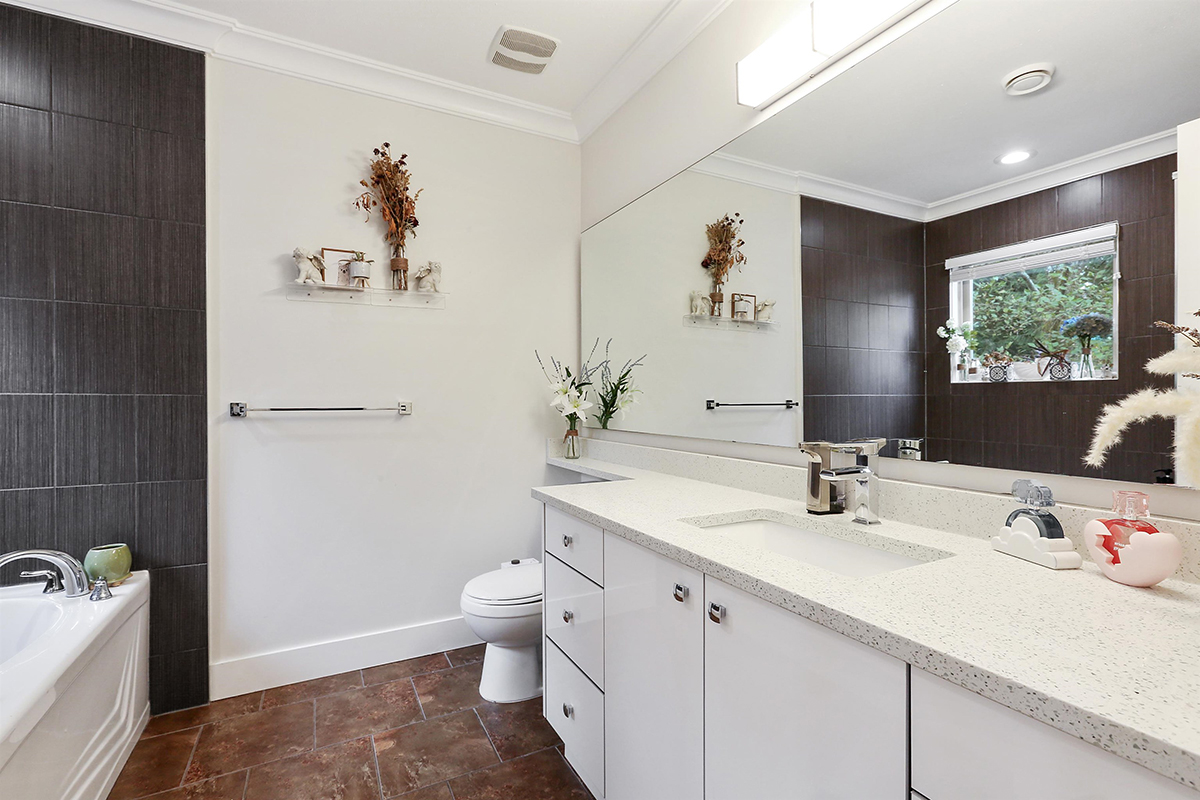 9175 216A Street, Langley 25