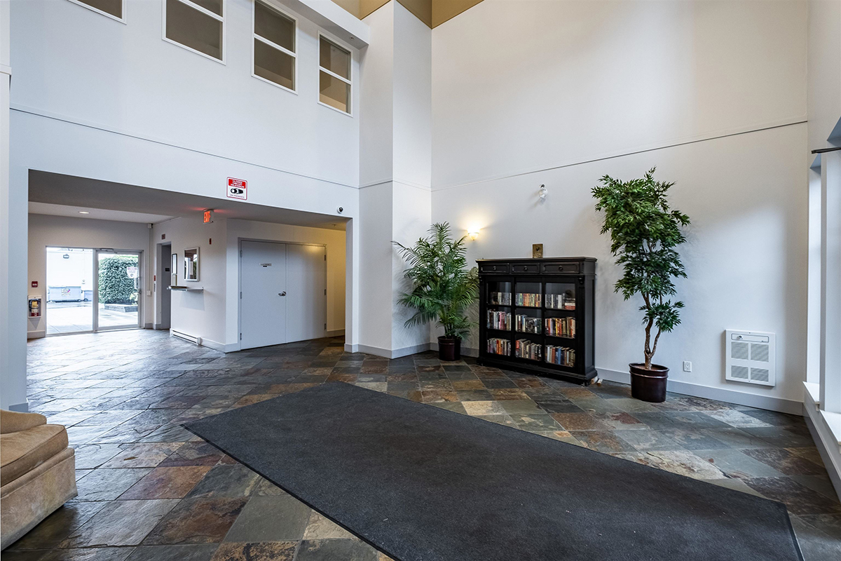 405 17712 57A Avenue, Cloverdale 4