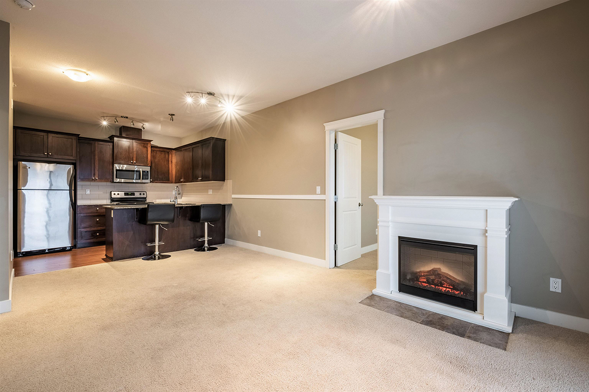 405 17712 57A Avenue, Cloverdale 8