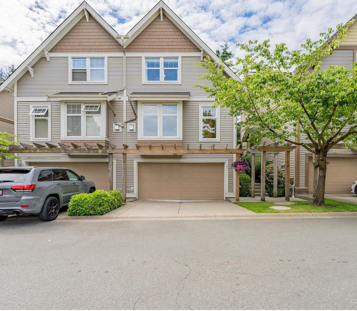 27 6588 188 Street, Surrey