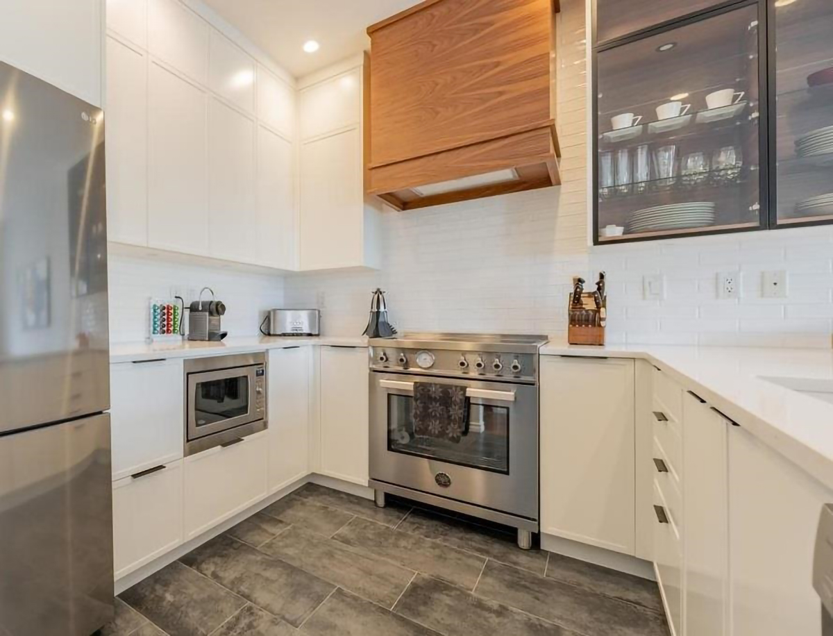 27 6588 188 Street, Surrey 10