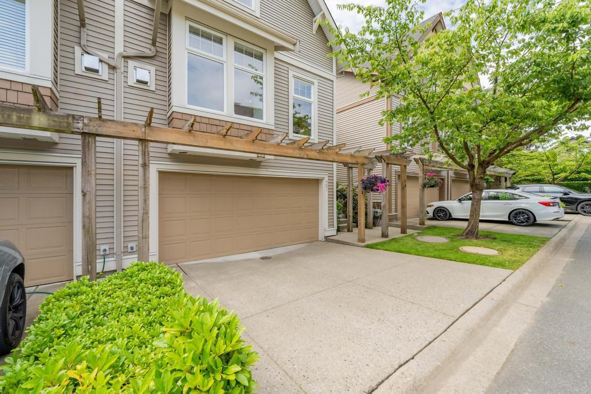 27 6588 188 Street, Surrey 2