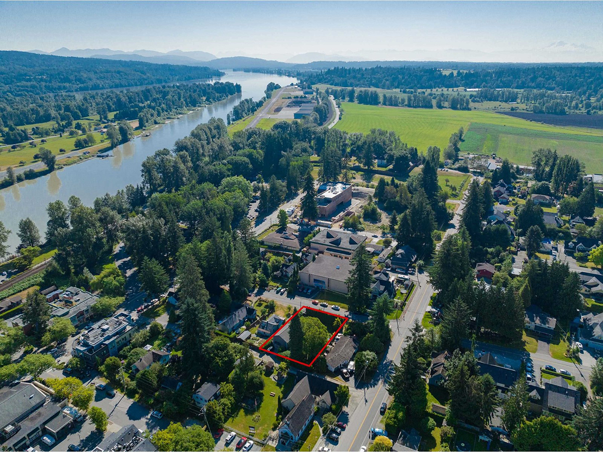 9147 Queen Street, Langley 34