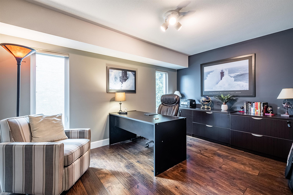 5846 189 Street, Surrey 20