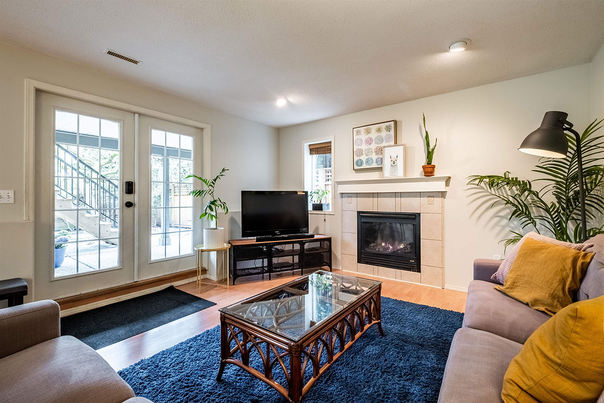 5846 189 Street, Surrey 32
