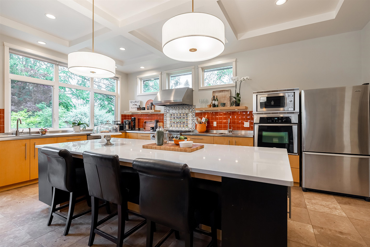 9084 Queen Street, Langley 10