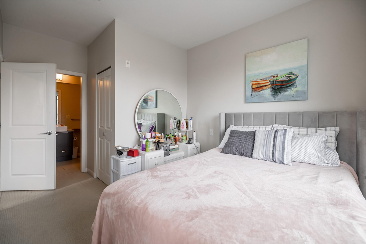 203 5655 210A Street, Langley 16