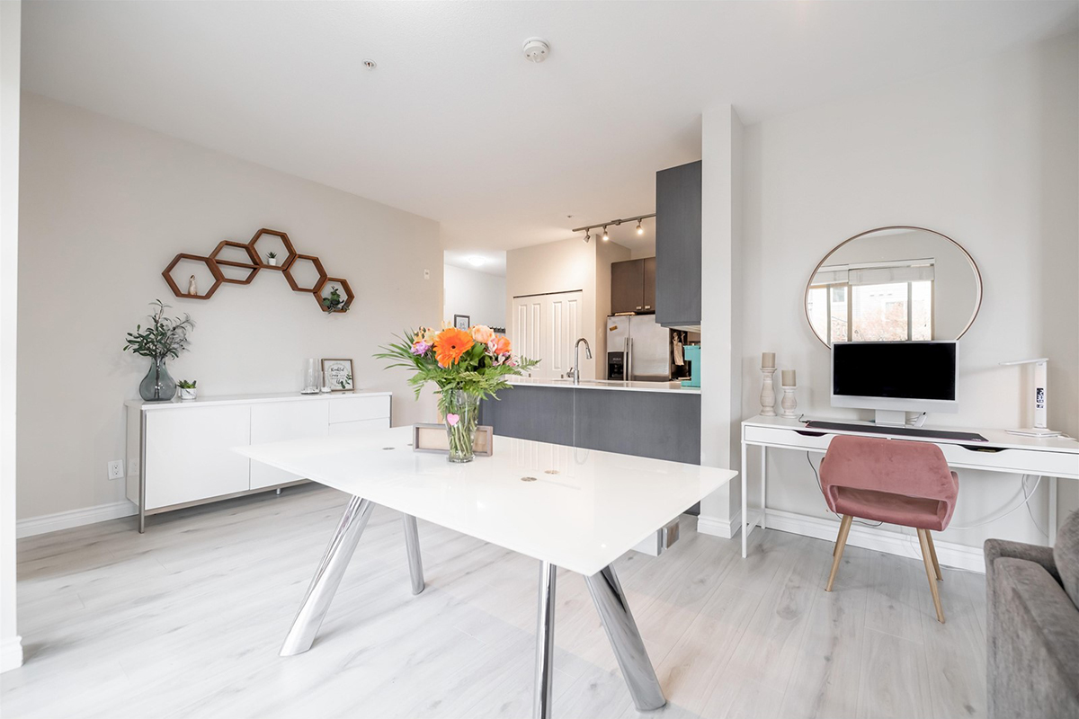 203 5655 210A Street, Langley 7