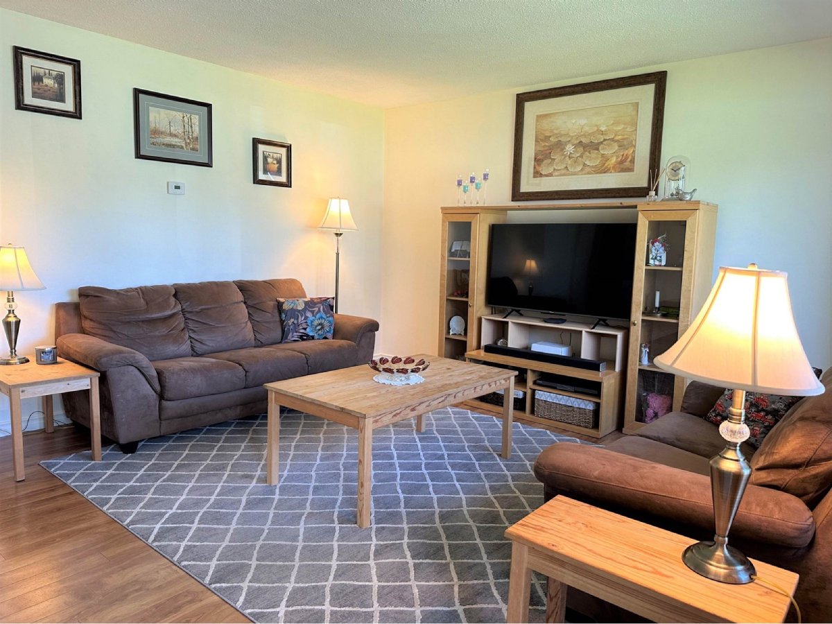 8920 Bartlett Street, Langley 3