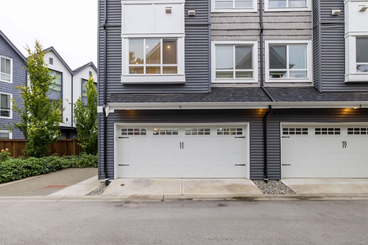 5 6479 192 STREET, SURREY 3