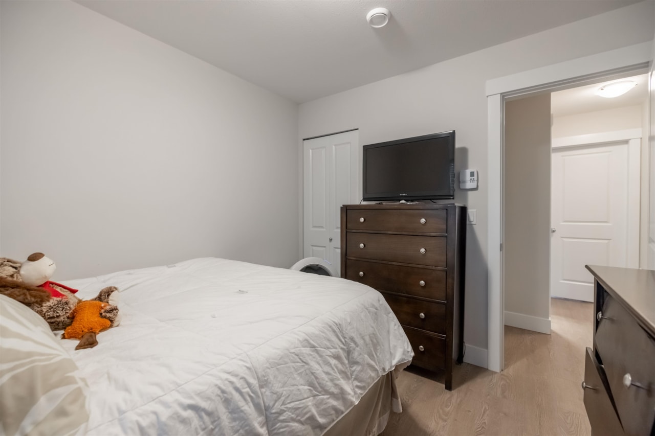 5 6479 192 STREET, SURREY 24