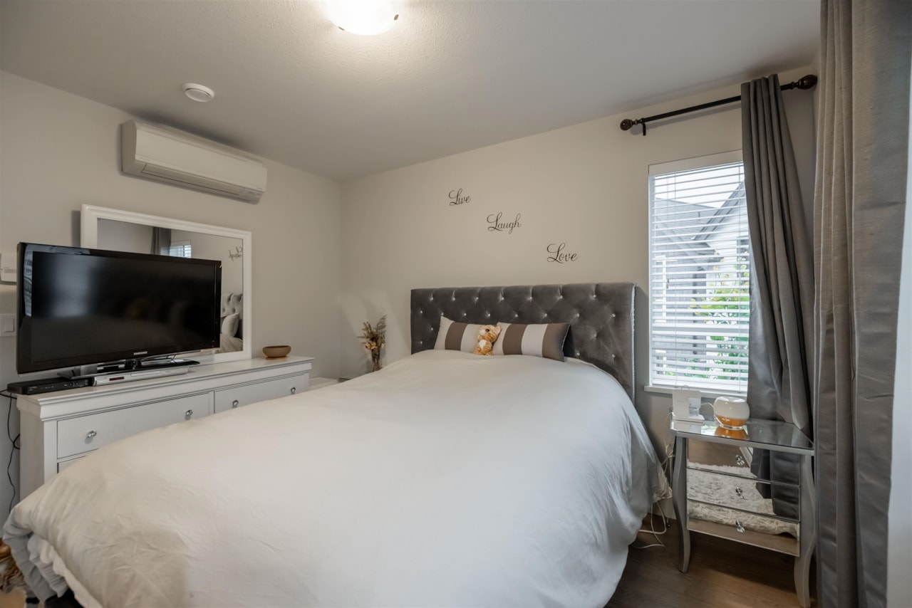 5 6479 192 STREET, SURREY 29