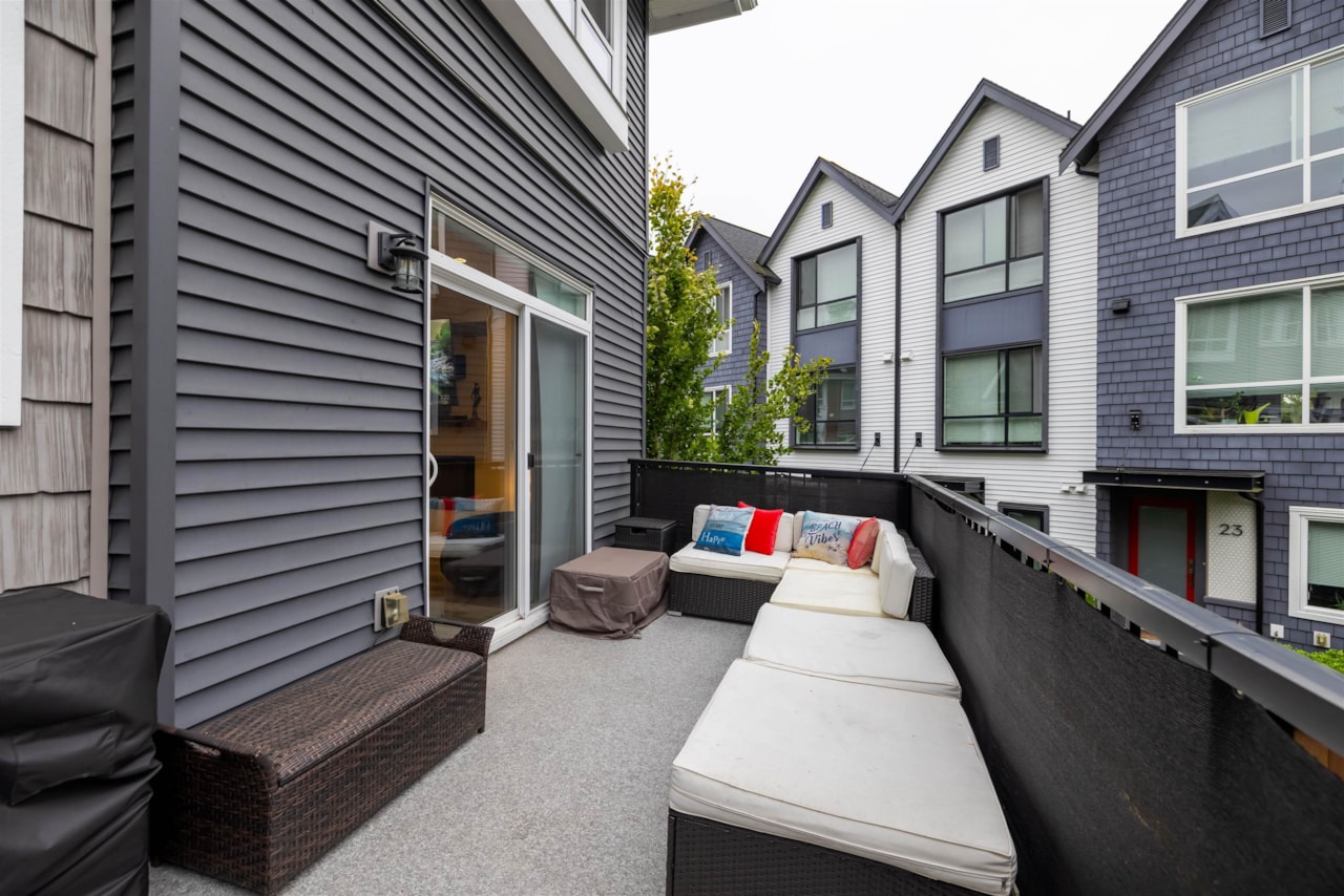 5 6479 192 STREET, SURREY 32