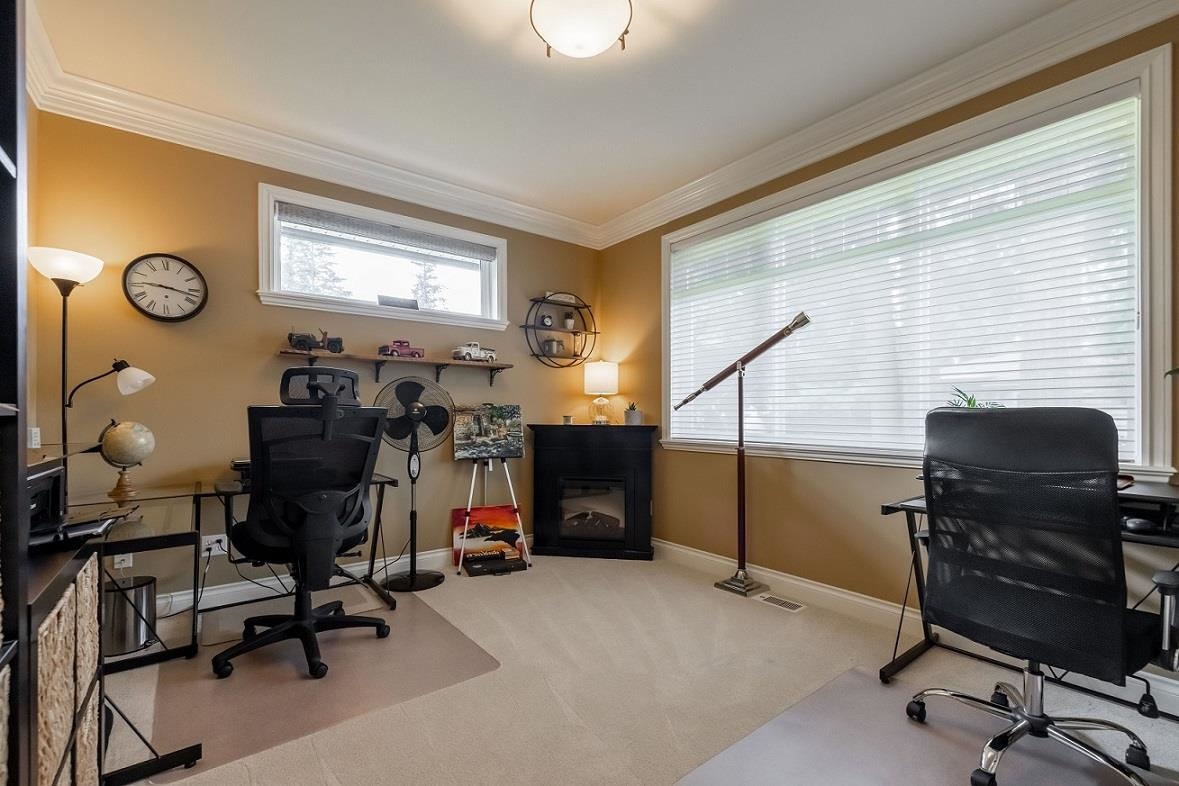 23339 Francis Avenue, Langley 15