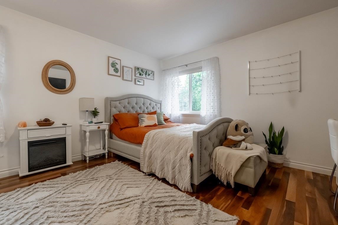 23339 Francis Avenue, Langley 27