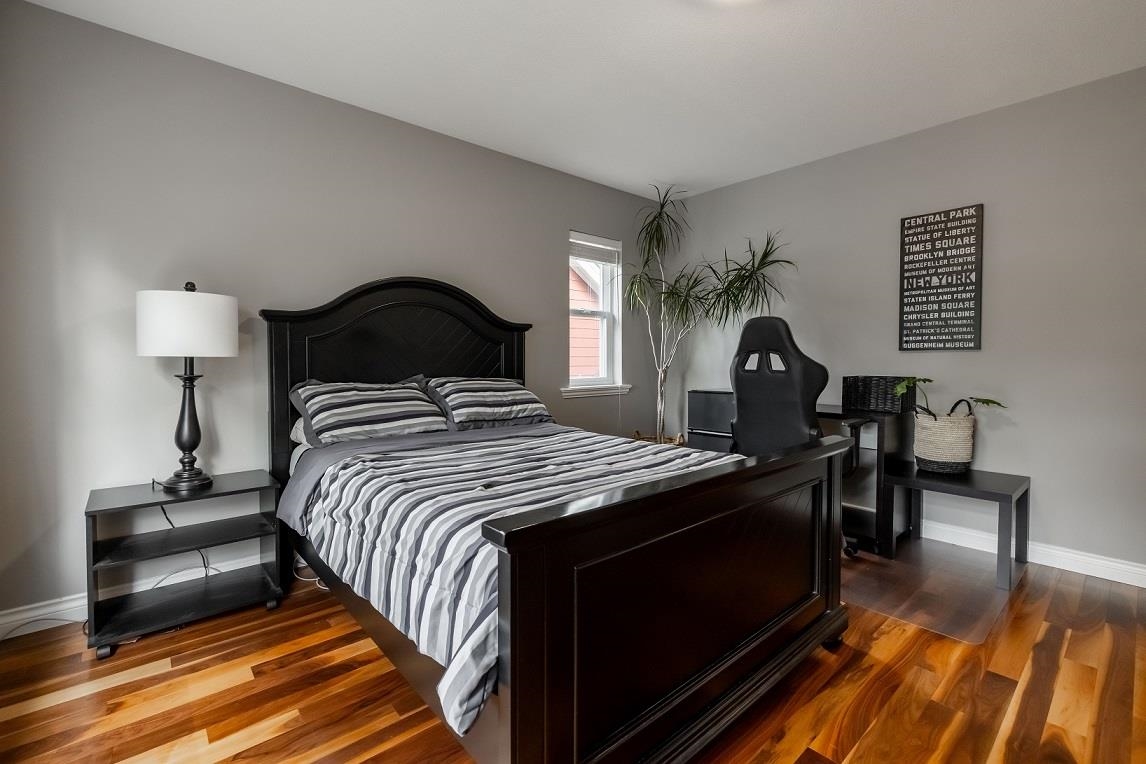 23339 Francis Avenue, Langley 28