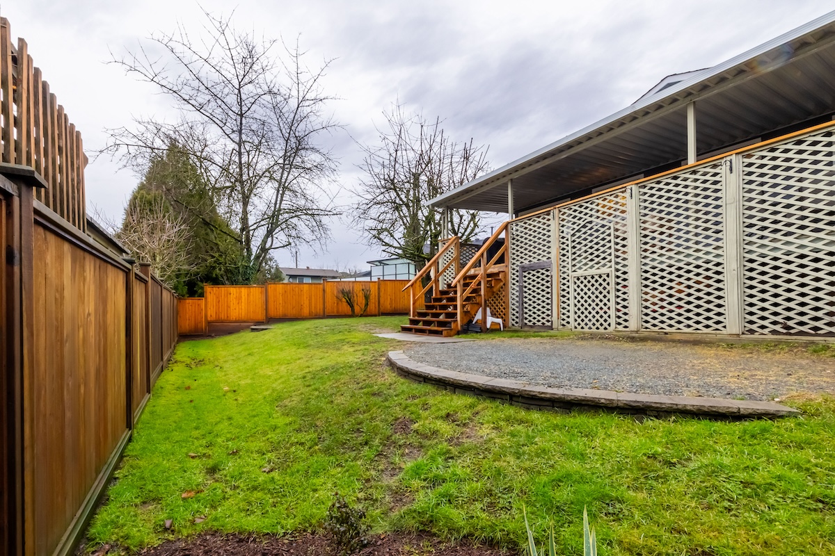 2718 WARREN PLACE 7