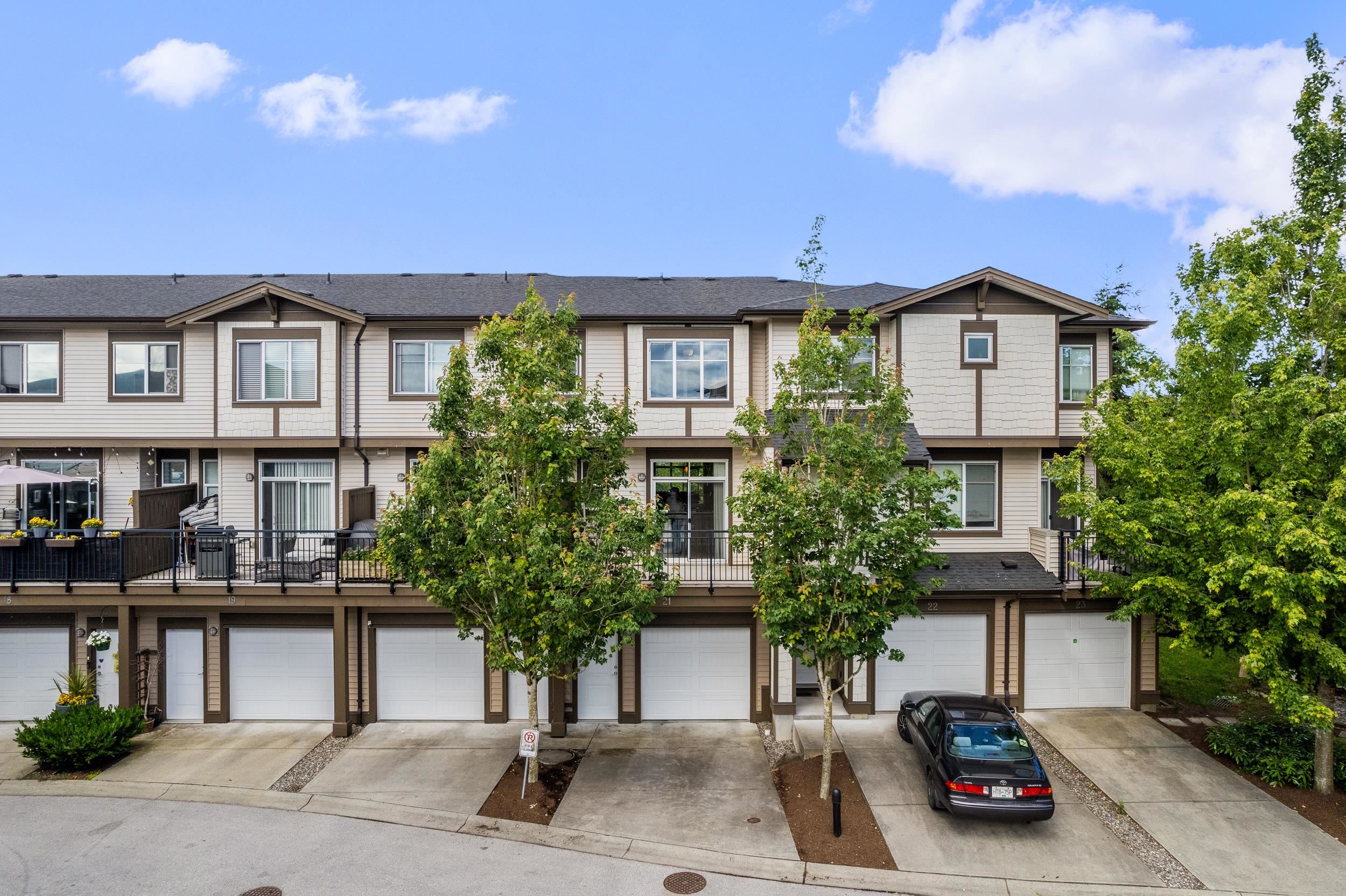 21 19433 68 AVENUE 34